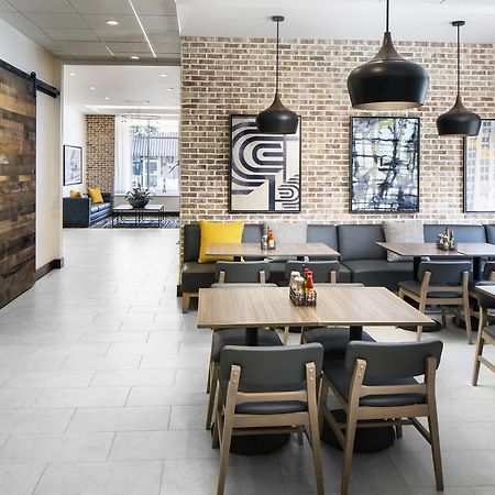 Hyatt Place Sumter/Downtown Екстериор снимка