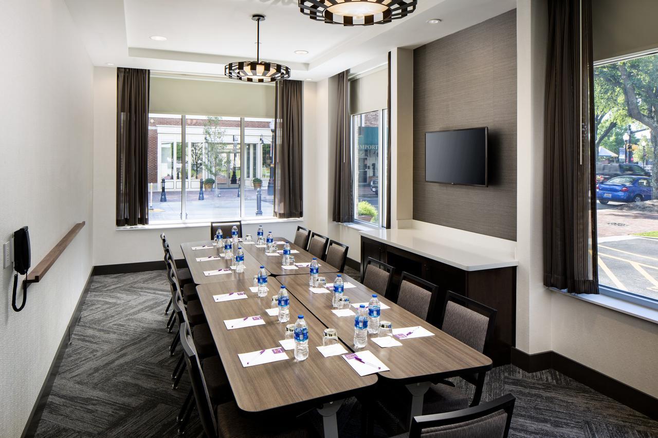 Hyatt Place Sumter/Downtown Екстериор снимка